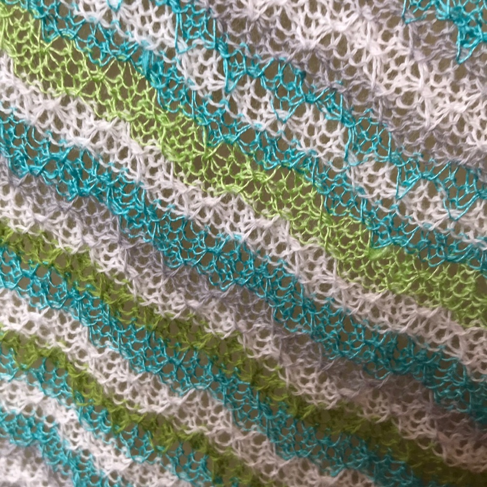 Sharon Young M beach weave travel top - Picture 4 of 7
